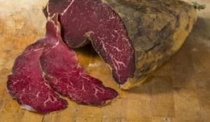 CECINA VACA LONCHEADA 90gr (Und)- DISCARLUX